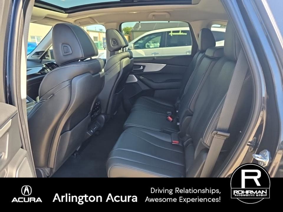 Used 2025 Acura MDX w/ Technology Package AWD/4WD image 11
