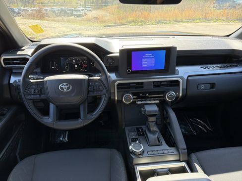 Used 2026 Toyota Tacoma SR5 image 22