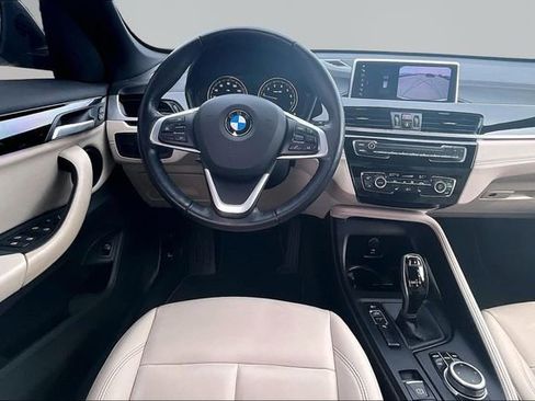 Used 2021 BMW X1 sDrive28i w/ Premium Package FWD image 5