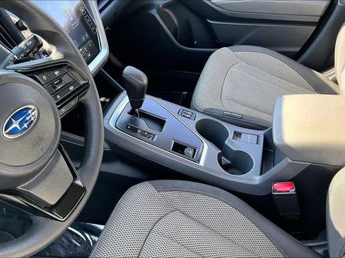 Used 2024 Subaru Crosstrek 2.0i Premium image 17