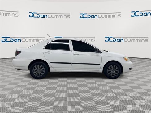 Used 2006 Toyota Corolla CE image 9
