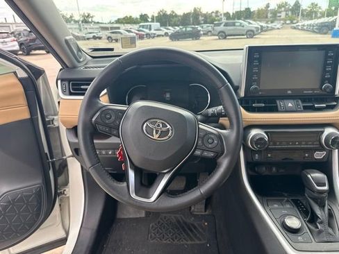 Used 2021 Toyota RAV4 Limited AWD/4WD image 16