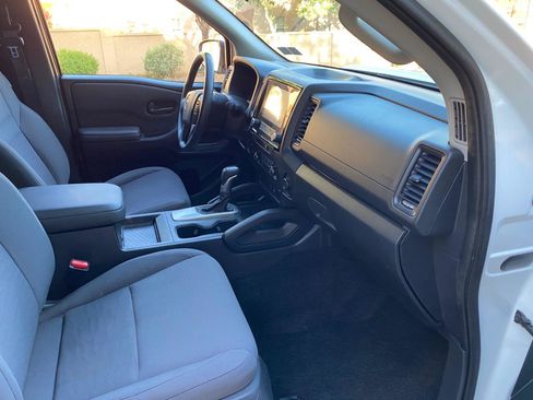 Used 2022 Nissan Frontier S AWD/4WD image 42