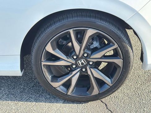 Used 2019 Honda Civic Sport image 30