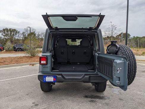 New 2026 Jeep Wrangler Sport S image 35