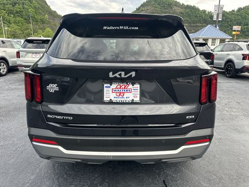 New 2026 Kia Sorento S w/ S Panoramic Sunroof Package AWD/4WD image 3