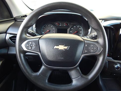 Used 2020 Chevrolet Traverse LS image 22