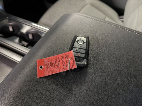 Used 2024 Ford F150 XLT w/ Equipment Group 302A MID image 19