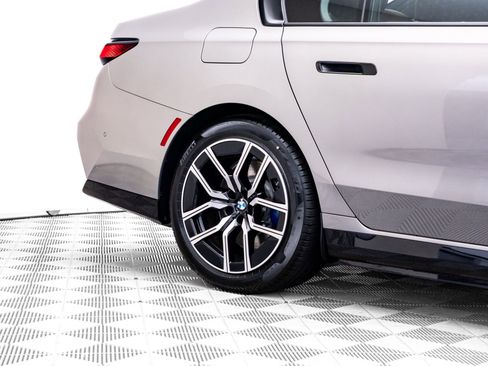 New 2026 BMW i7 xDrive60 AWD/4WD image 37