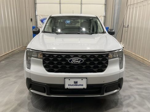 Used 2025 Ford Maverick XLT w/ Equipment Group 302A image 2