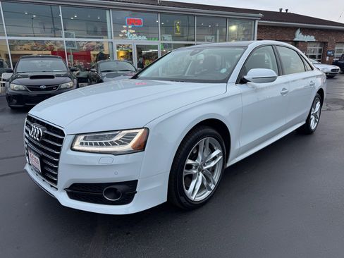 Used 2017 Audi A8 L 4.0T image 1