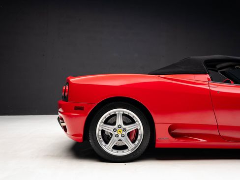 Used 2002 Ferrari 360 Spider RWD image 42