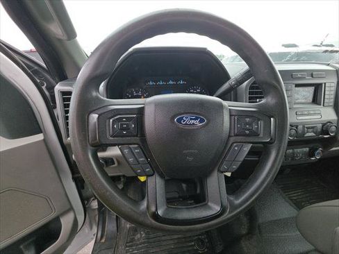 Used 2020 Ford F250 XL w/ Power Equipment Group RWD image 18