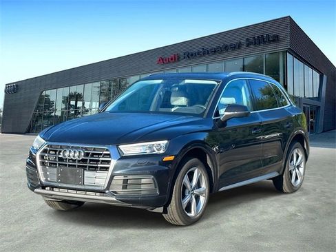 Used 2020 Audi Q5 2.0T Premium image 1