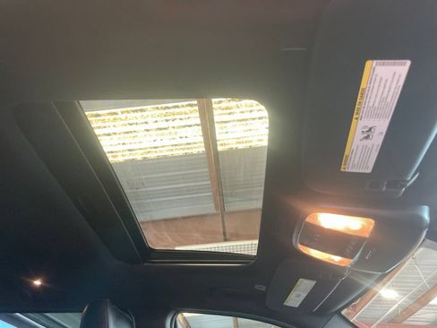 Used 2020 Jeep Grand Cherokee Altitude RWD image 17