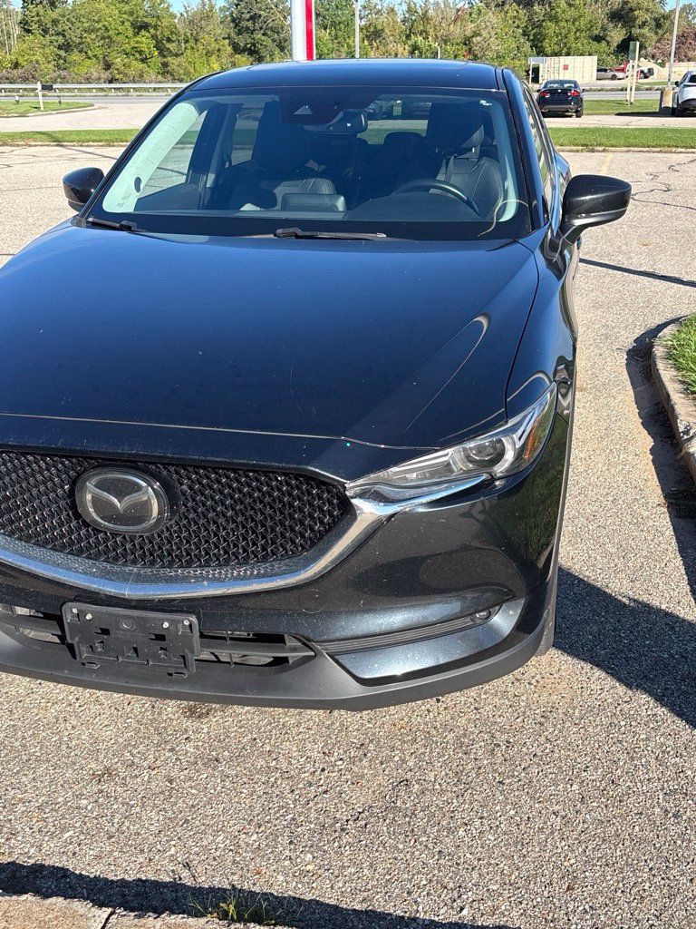 Used 2017 MAZDA CX-5 Grand Touring AWD/4WD image 1