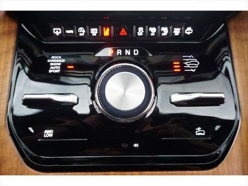 New 2022 Jeep Grand Wagoneer Series III w/ Rear Seat Video Group 1 image 14