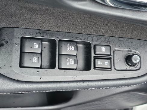 Used 2018 Subaru Outback 2.5i Premium AWD/4WD image 29