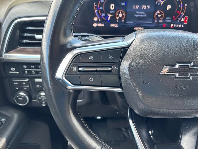 Used 2025 Chevrolet Suburban Z71 AWD/4WD image 17