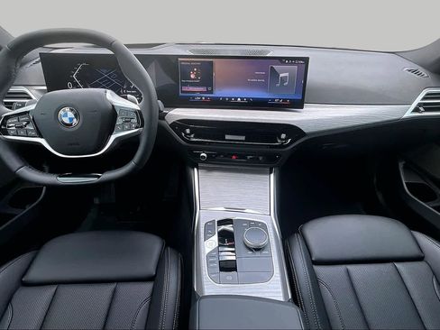 Used 2026 BMW 330i Sedan w/ Premium Package RWD image 14