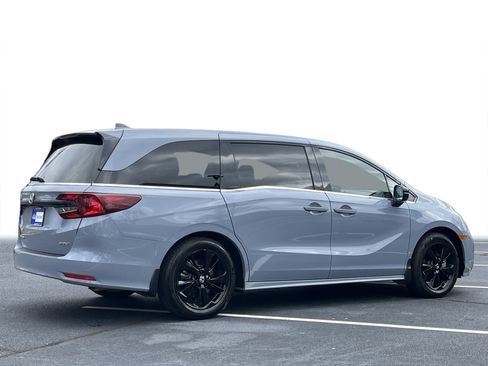 Used 2024 Honda Odyssey Sport image 31