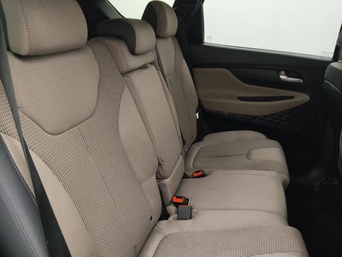 Used 2019 Hyundai Santa Fe SE AWD/4WD image 19