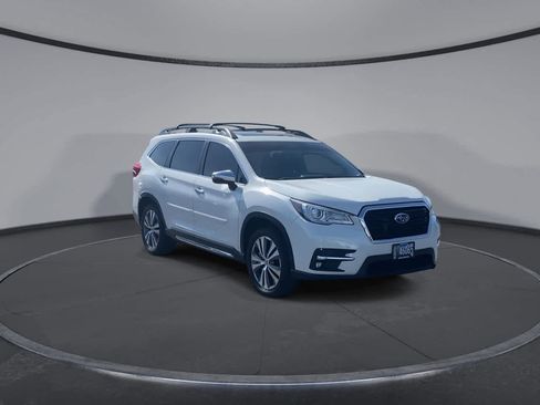 Used 2022 Subaru Ascent Touring AWD/4WD image 2