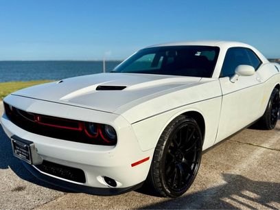 Used 2018 Dodge Challenger SXT