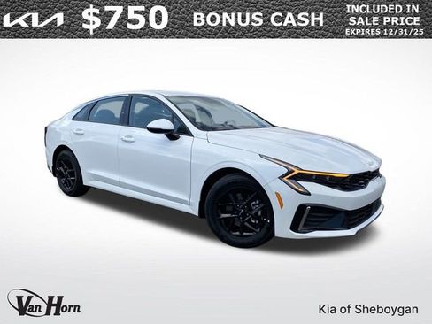 New 2025 Kia K5 LXS image 1