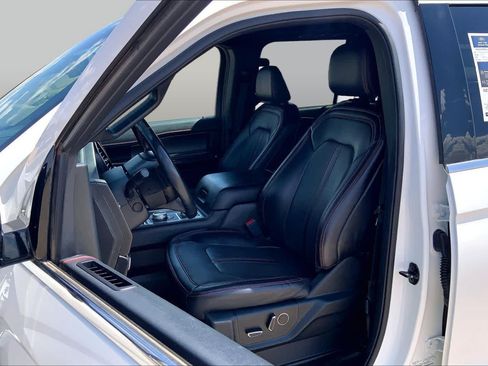 Certified 2021 Ford Expedition Limited AWD/4WD image 8