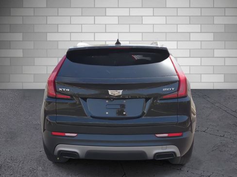 Used 2019 Cadillac XT4 Premium Luxury w/ Enhanced Visibility Package image 4
