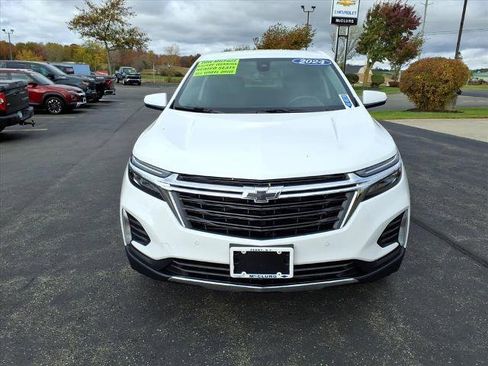 Used 2024 Chevrolet Equinox LT w/ LPO, Floor Liner Package image 2