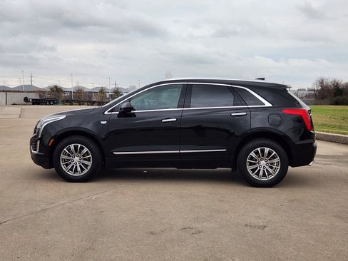 Used 2018 Cadillac XT5 Luxury w/ Driver Awareness Package image 4