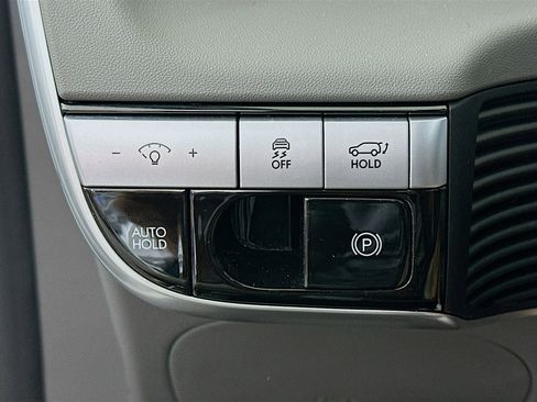 Used 2024 Hyundai Ioniq 5 SEL RWD image 17
