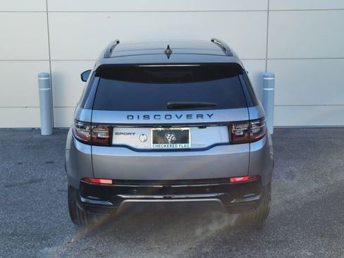 Used 2025 Land Rover Discovery Sport Dynamic SE image 11
