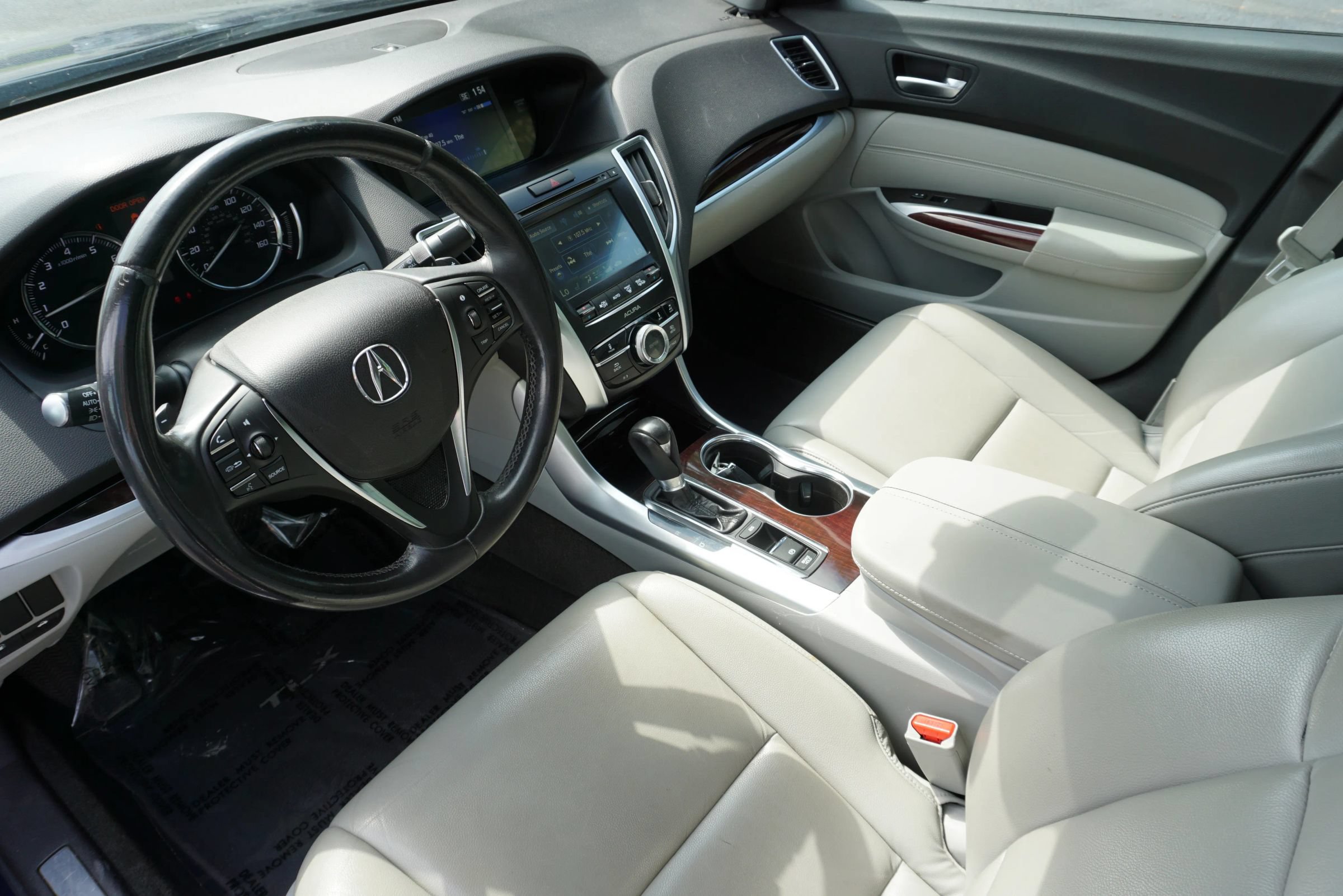 Used 2016 Acura TLX FWD image 22