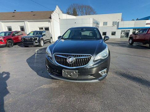 Certified 2019 Buick Envision Essence image 3