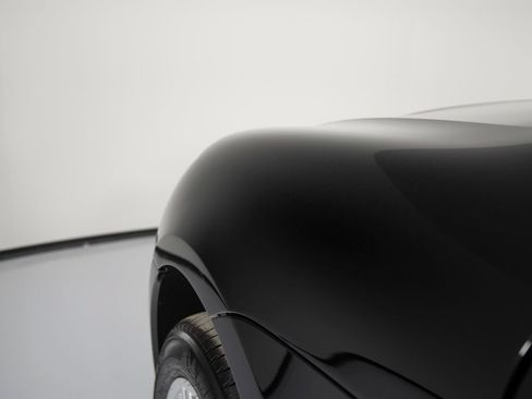 Certified 2026 Porsche Macan AWD/4WD image 44