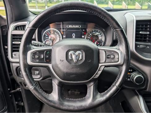Used 2020 RAM 1500 Big Horn AWD/4WD image 22