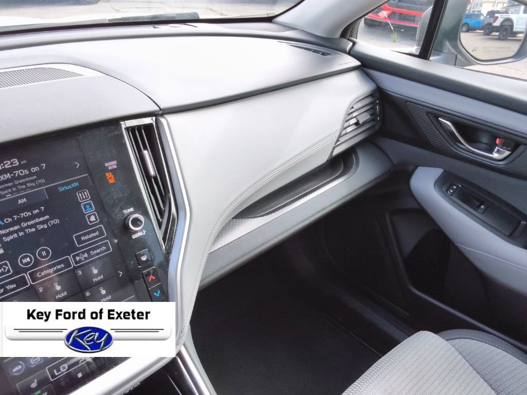 Used 2024 Subaru Outback Premium AWD/4WD image 36