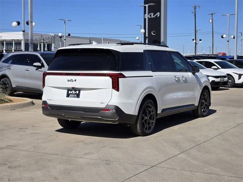 New 2026 Kia Carnival SX Prestige image 4