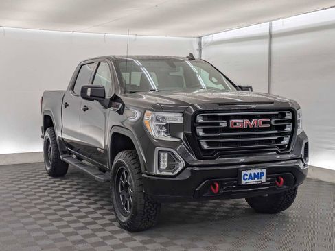 Used 2022 GMC Sierra 1500 AT4 w/ AT4 Preferred Package image 8