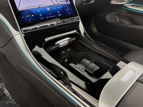 New 2026 Mercedes-Benz CLE 300 4MATIC Coupe image 5