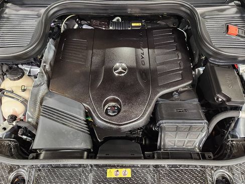 Used 2024 Mercedes-Benz GLS 450 4MATIC image 54