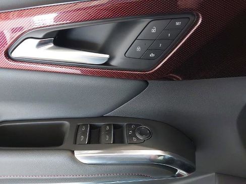 New 2026 Chevrolet Traverse RS w/ LPO, Floor Liner Package image 25