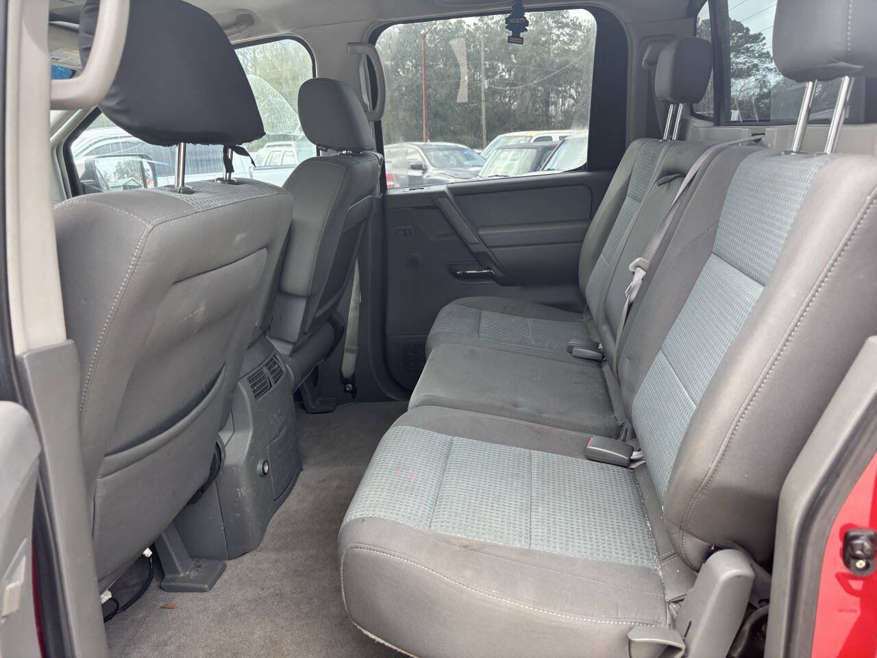 Used 2005 Nissan Titan SE w/ (W01) Utility Bed Pkg RWD image 10