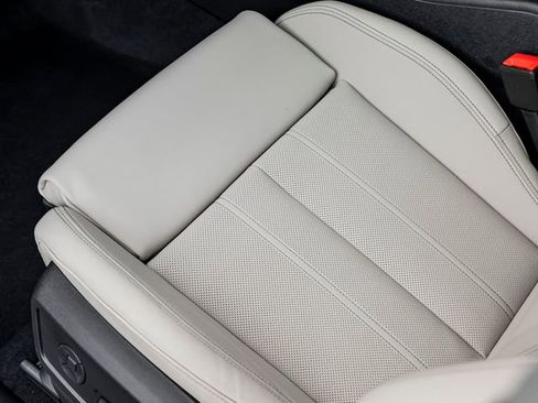 New 2026 Audi Q5 Premium Plus AWD/4WD image 14