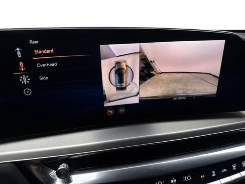 Used 2024 Cadillac Lyriq Luxury RWD image 64