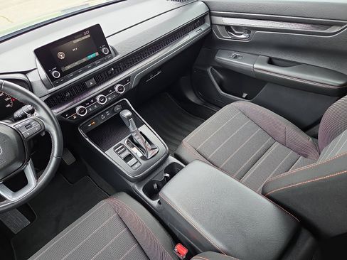 Used 2025 Honda CR-V Sport image 12