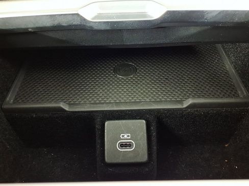 Used 2024 Land Rover Range Rover Autobiography AWD/4WD image 24